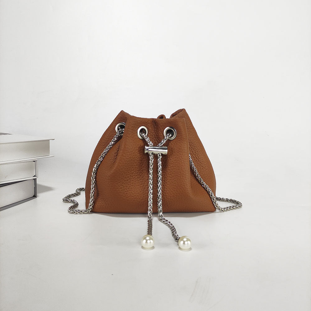 Niche Genuine Leather Bucket Bag for Women2024New Mini Small Bag Top Layer Cowhide Autumn Chain Shoulder Crossbody Bag