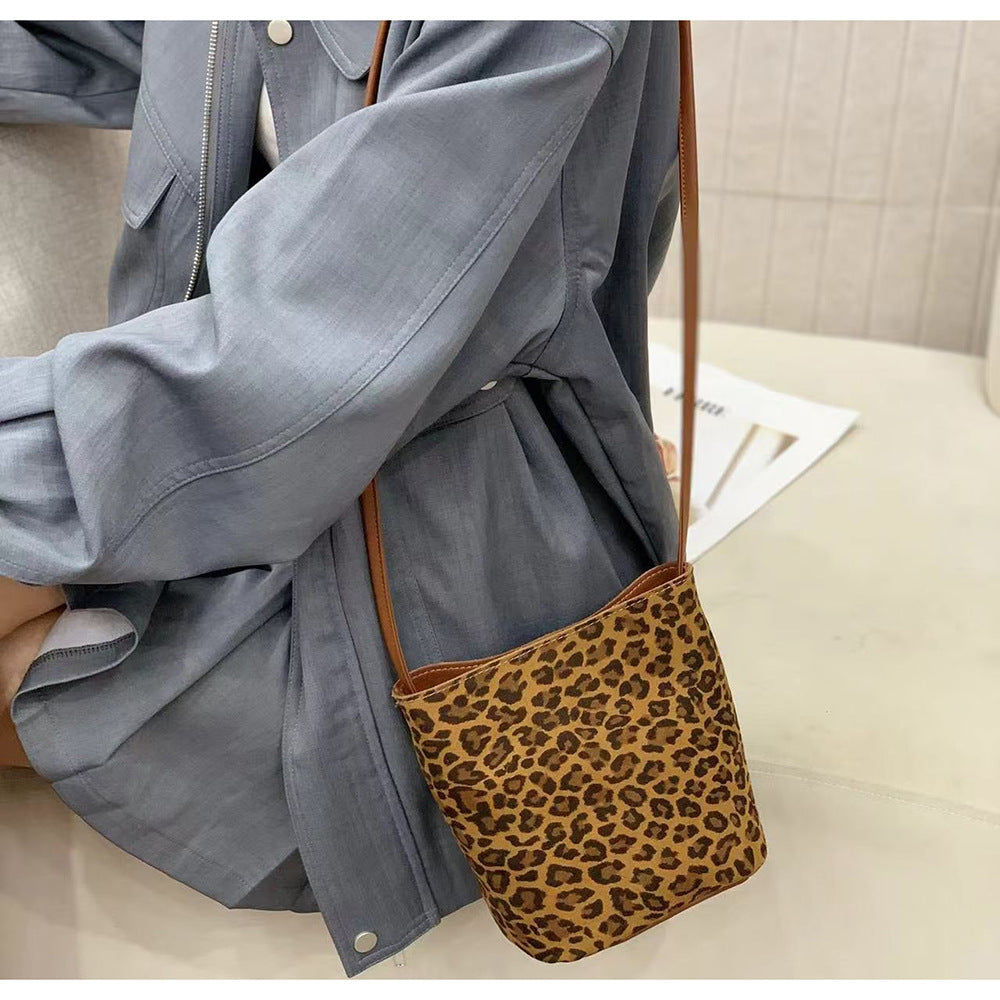 Leopard Print Genuine Leather Bucket Bag Niche Women's Bag Autumn Winter New Versatile High-end Soft Cowhide Single Shoulder Crossbody Bag