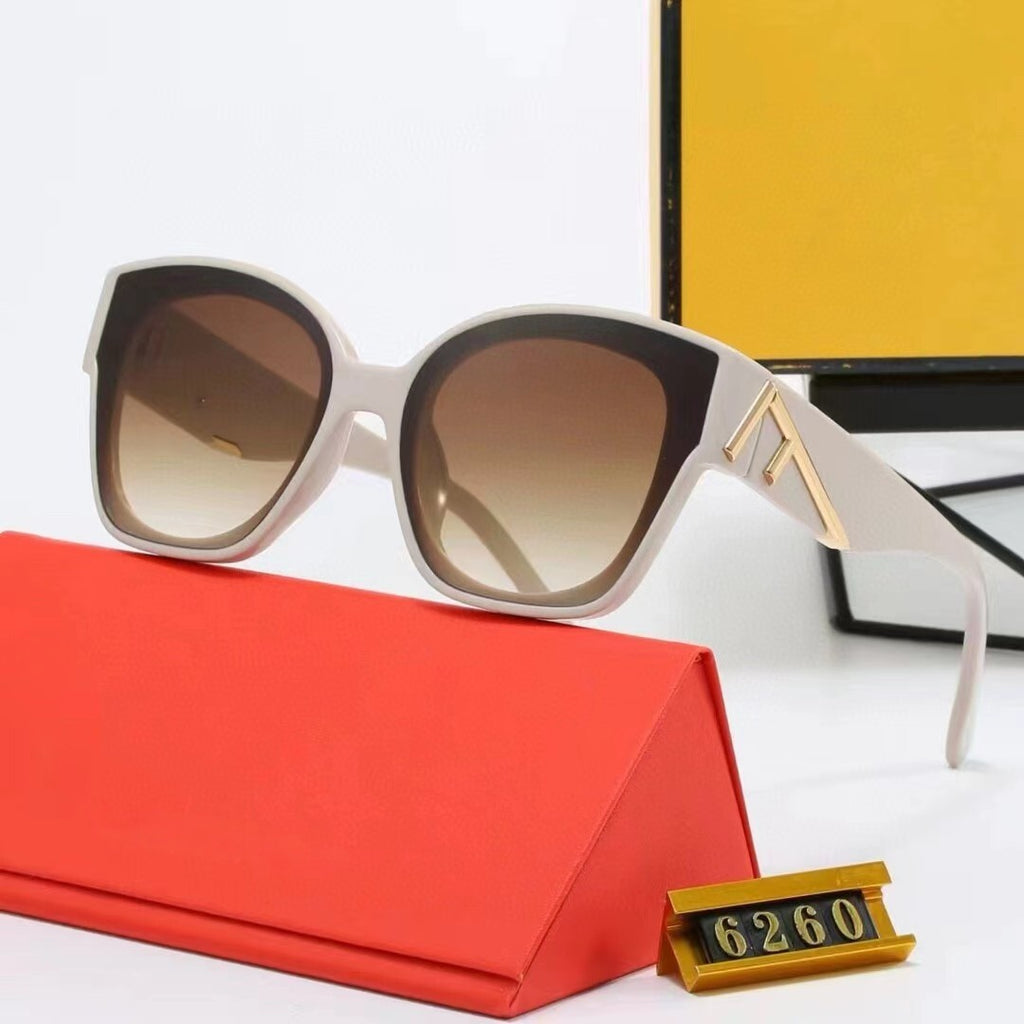 New European and American Retro Large Frame Square Sunglasses for Women, High-End Slimming UV Protection Sunglasses6260