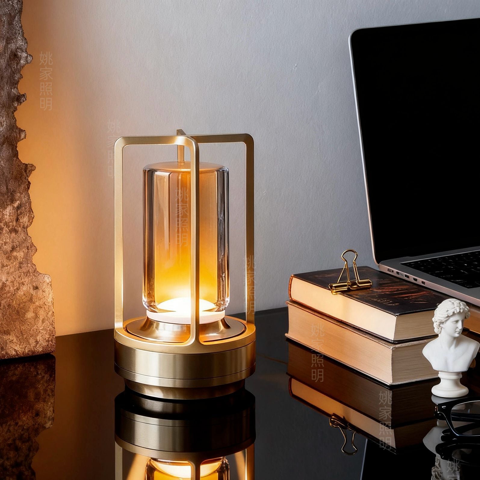 Crystal Cross Table Lamp Decorative Table Lamp Bedside High-end Night Light Internet Celebrity Hot-selling Living Room Dining Room Atmosphere Light