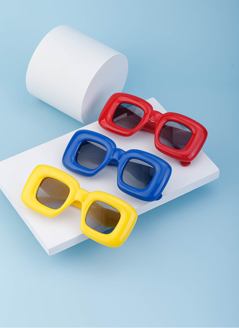 European and American Style Square Frame Sunglasses for Women Fashionable Quirky Sunglasses for Men Wholesale