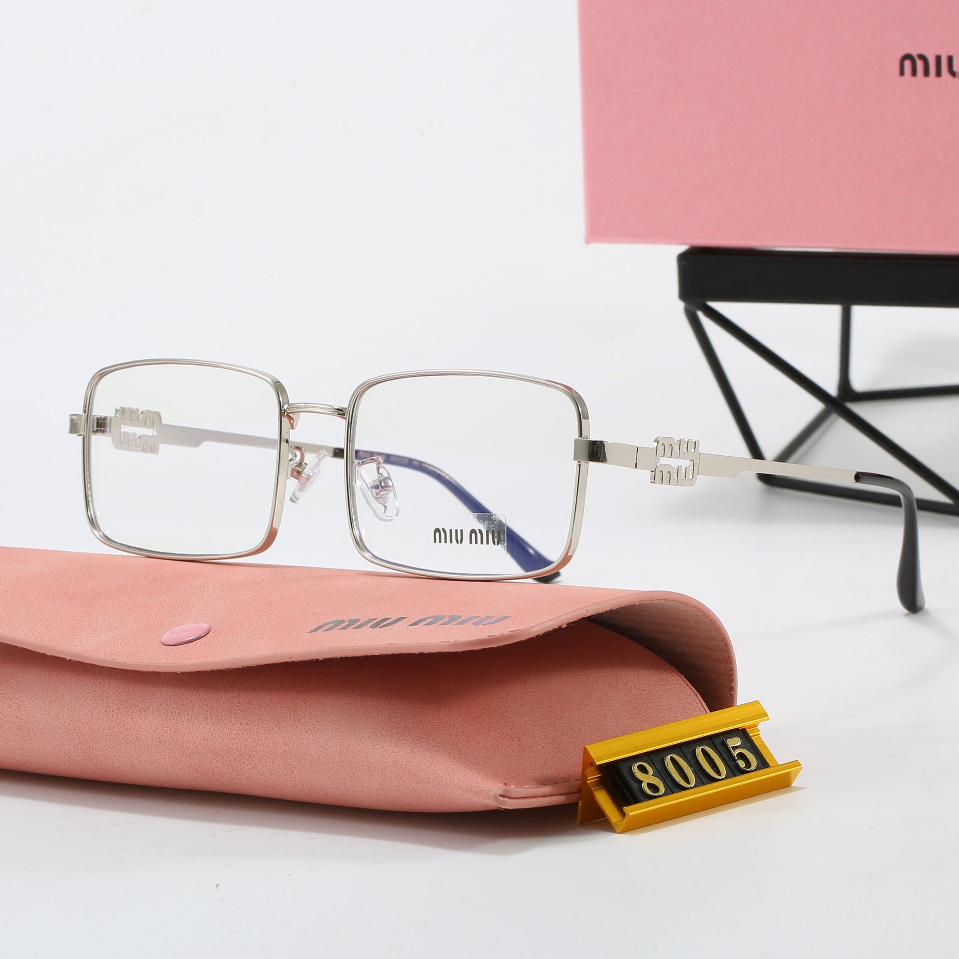 New Sunglasses High Fashion Sunglasses Metal Men and Women Trendy Sunglasses Outdoor Driving UV8050