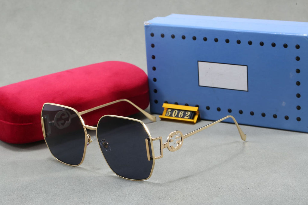 Europe and America2025New Fashion Square Polarized Sunglasses for Women, High-End Outdoor Street Style Metal Sunglasses for Women