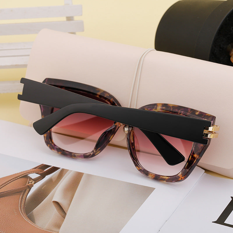 Sunglasses European and American Fashion Square Frame Sunglasses Men's Style Sunglasses Wholesale Glasses sunglasses