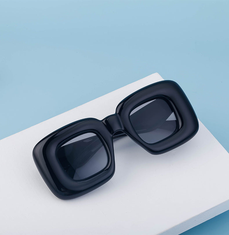 European and American Style Square Frame Sunglasses for Women Fashionable Quirky Sunglasses for Men Wholesale