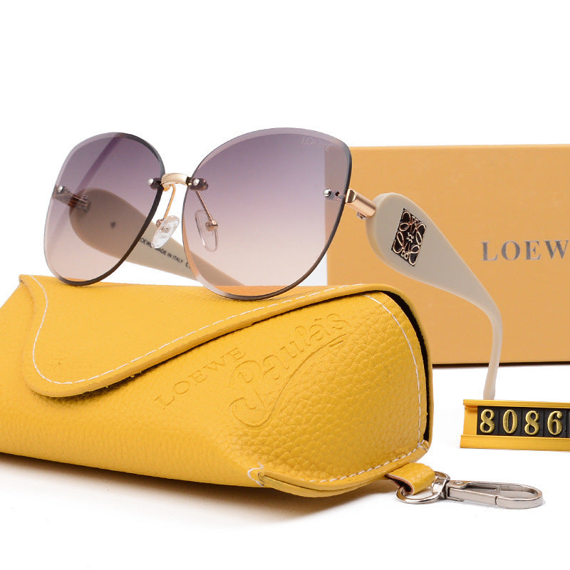 Cyberpunk Triangle Cat Eye Flat Glasses for Women Trendy High-End Round Face Slimming Hip-Hop Letter Disco Sunglasses