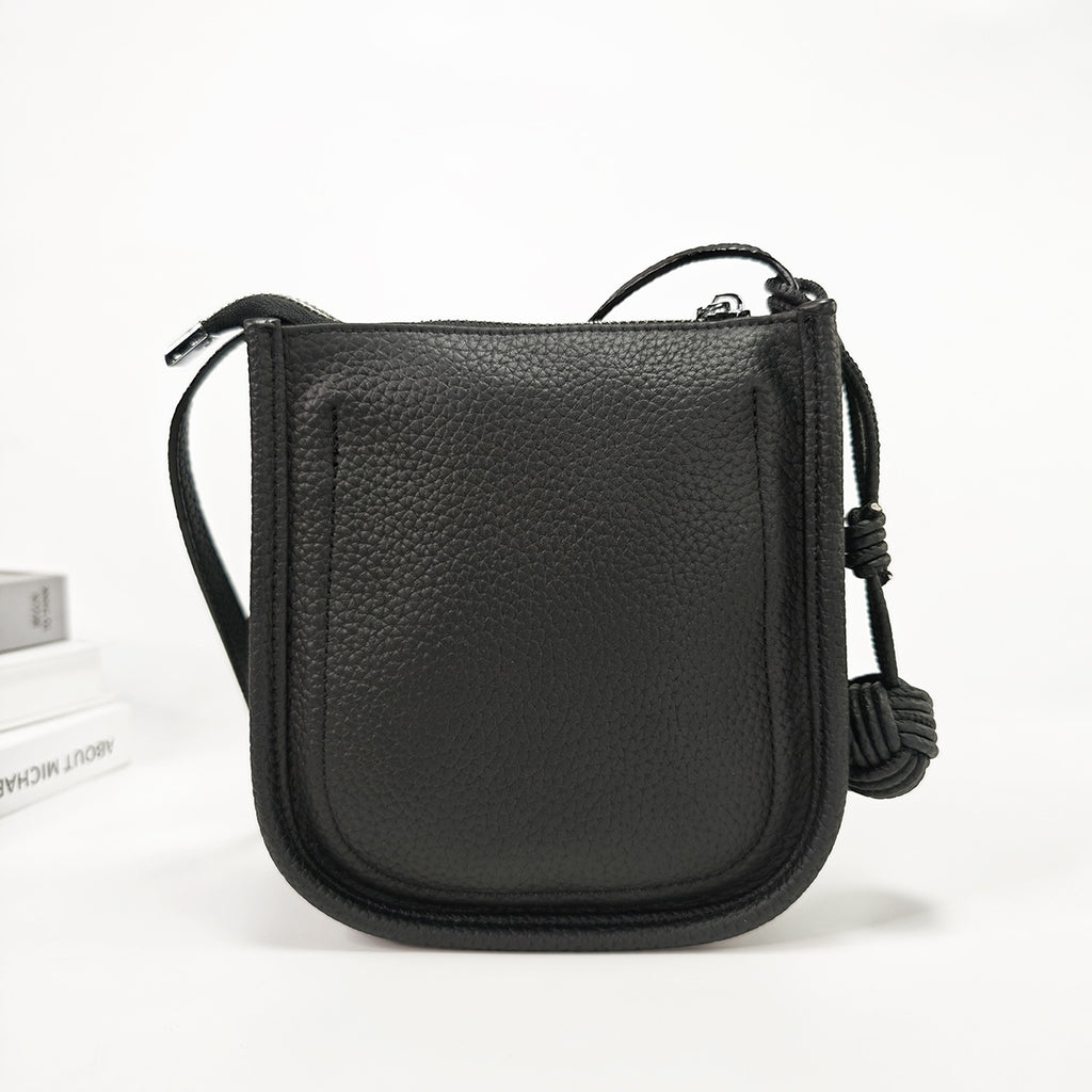 Genuine Leather Small Bucket Bag Trendy Small Bag for Women Fashion Woven Ball Phone Bag Versatile Shoulder Crossbody Bag