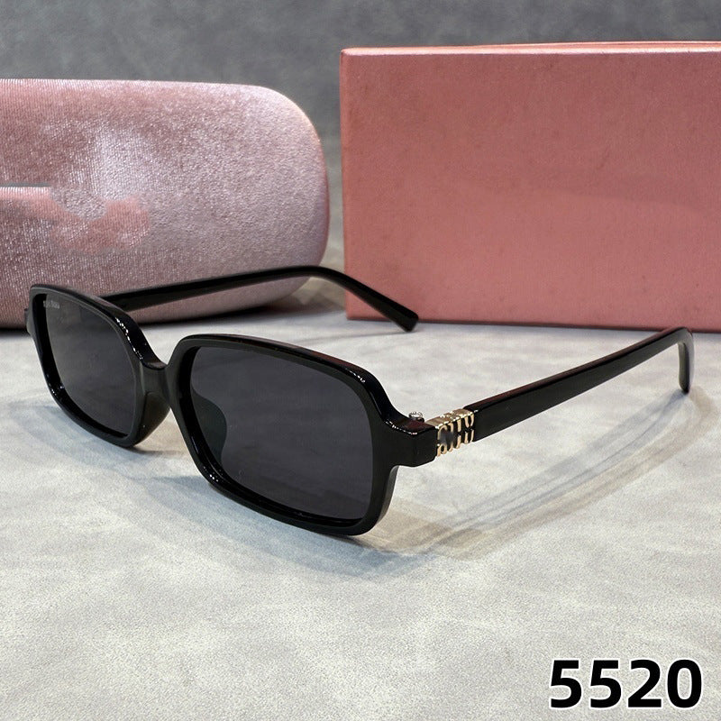 New miu Women's Sunglasses High-end Tortoiseshell Bookworm Sunscreen Sunglasses Wholesale Outdoor Street Photography Travel Glasses