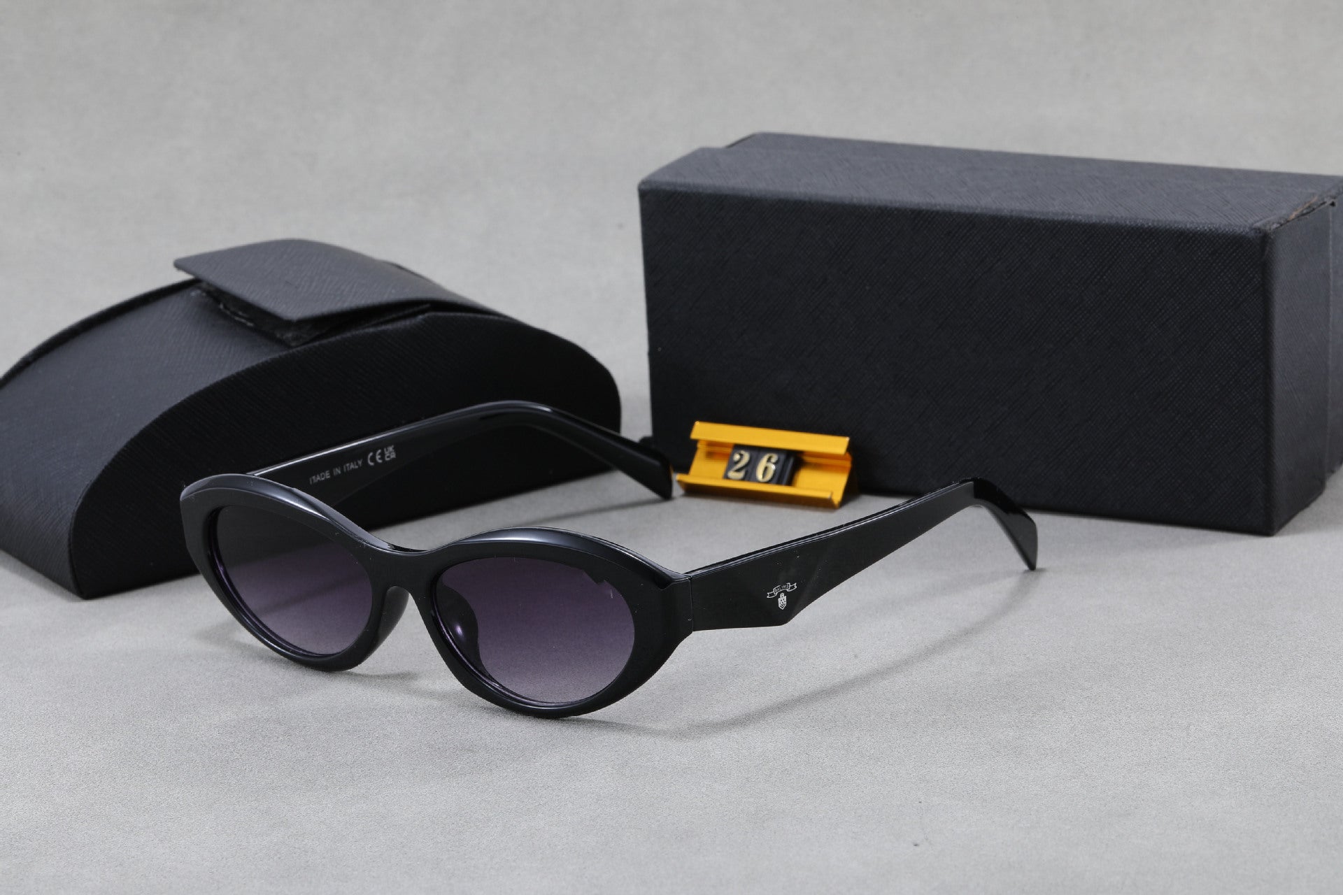 P Home25New26z Sunglasses Plate Men and Women Sunglasses High Sense Cat Eye retro Sunglasses UV Protection