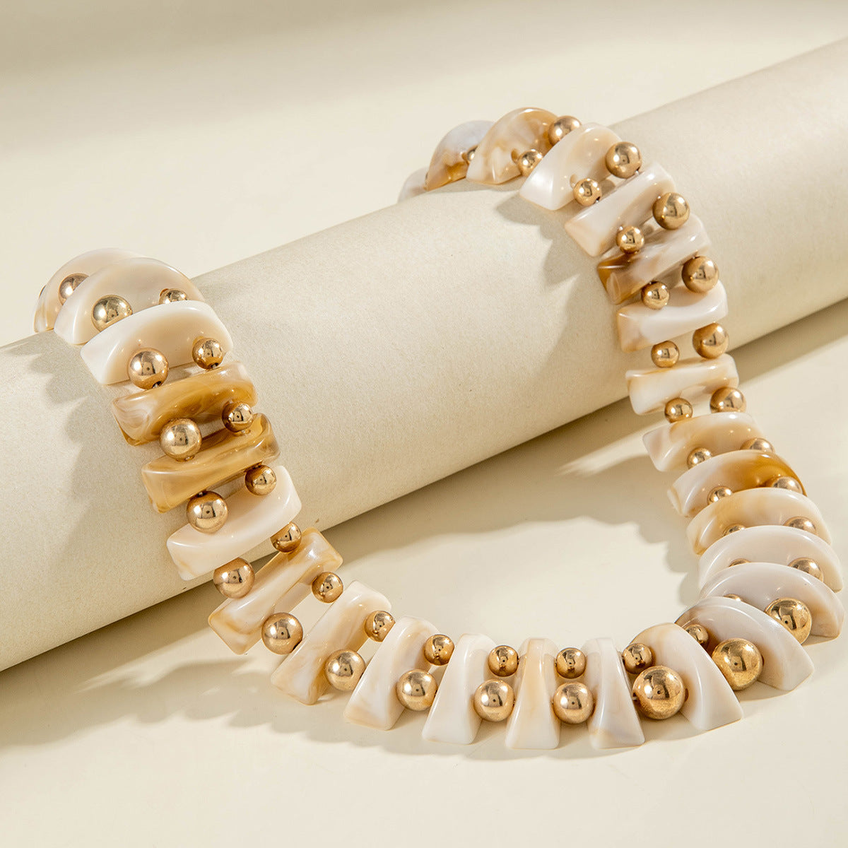 European and American Fashion Trend Exaggerated Necklace Geometric personalized handmade beaded Bohemian style necklace