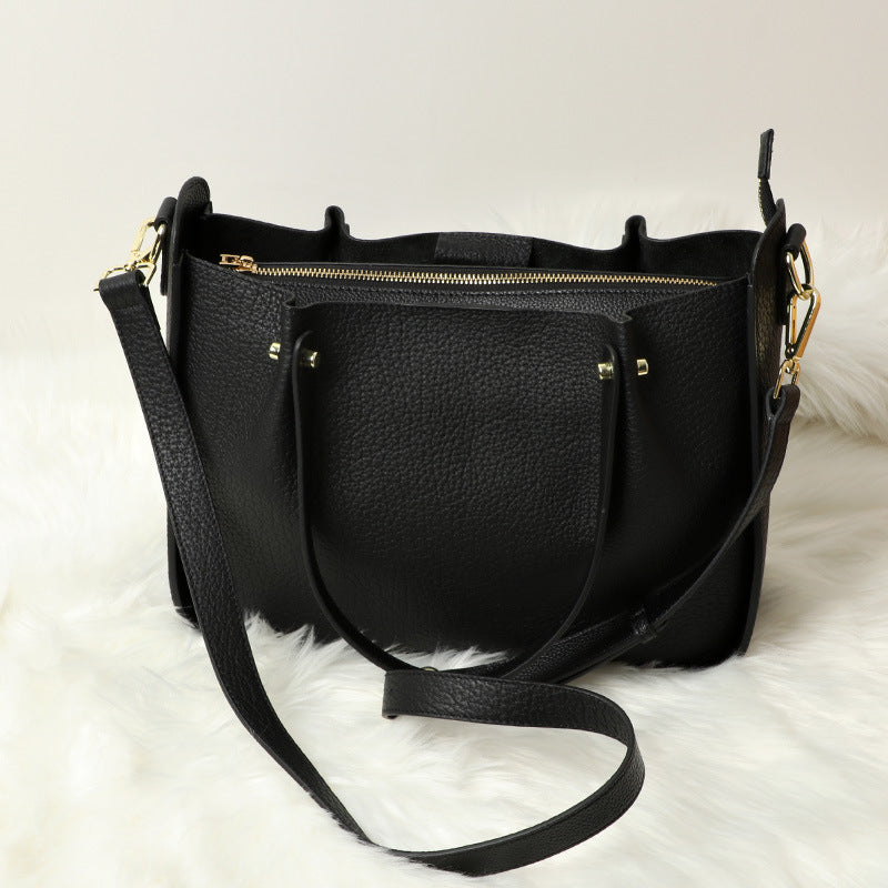 Spring and Autumn New European and American Fashion Trend Single Shoulder Bag Personality Versatile Elegant Large Capacity Crossbody Handbag for Women Manufacturer