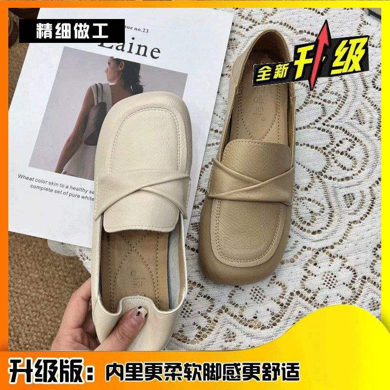 Women's Retro Loafers2025New Spring Soft Sole Soft Leather Non-Slip Maternity Slip-On Granny Shoes