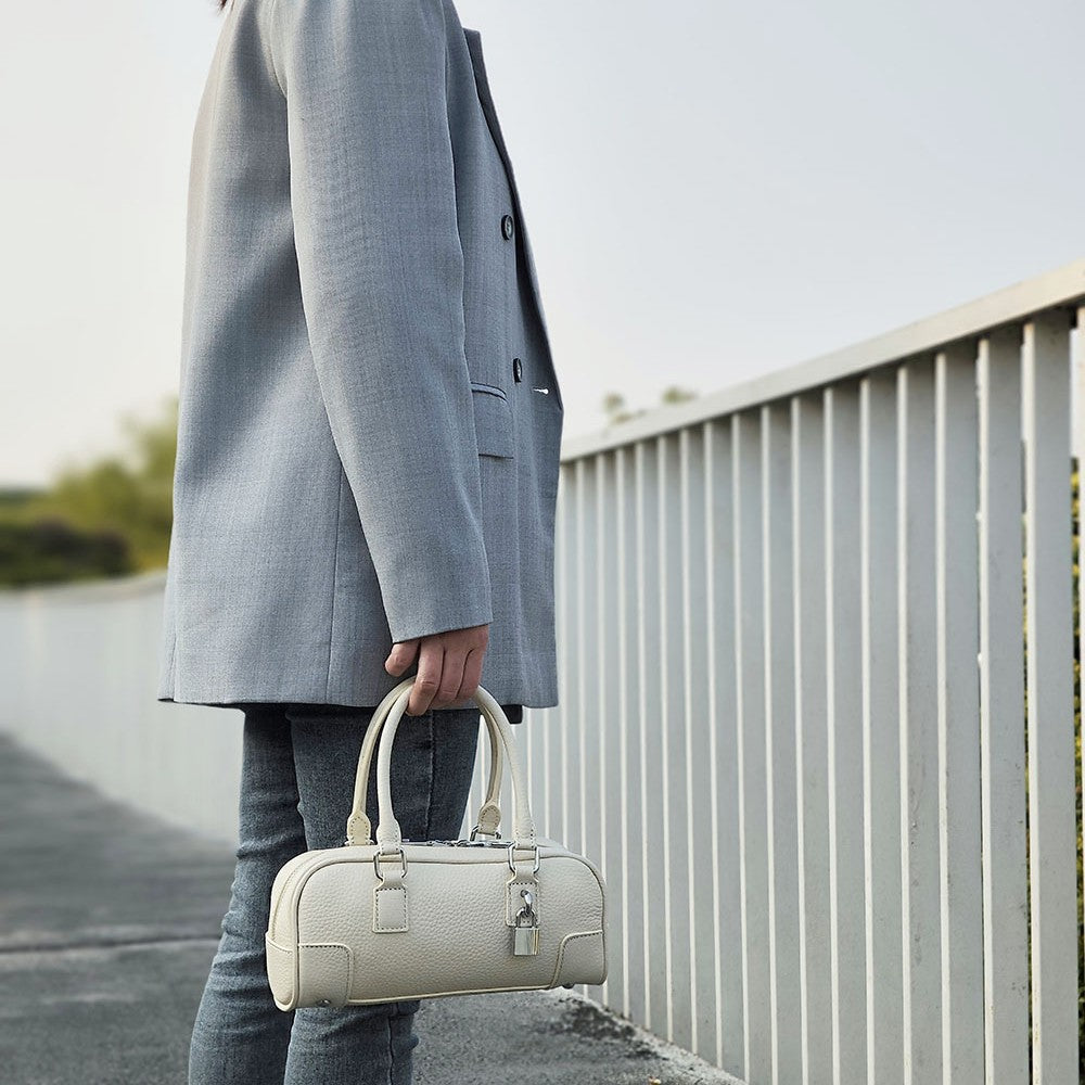 Niche Genuine Leather Women's Boston Handbag2025New Simple Fresh Pillow Bag Versatile Shoulder Crossbody Bag