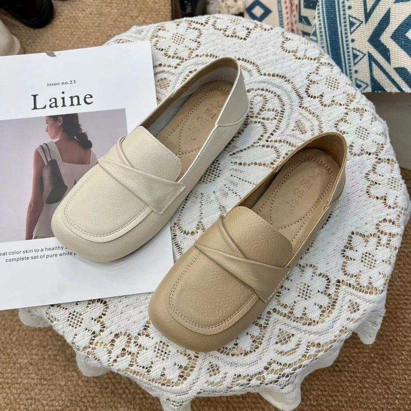 Women's Retro Loafers2025New Spring Soft Sole Soft Leather Non-Slip Maternity Slip-On Granny Shoes