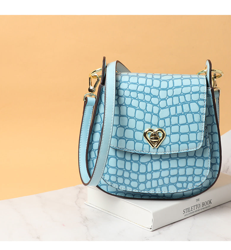 Autumn Winter New Korean Version Crocodile Pattern Saddle Bag Single Shoulder Crossbody Women's Bag Trendy Fashionable Personality Versatile Handbag for Women