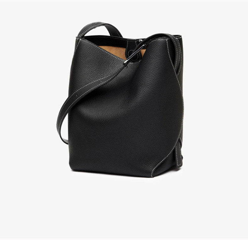Genuine Leather Women's Bag Fashion Single Shoulder Crossbody New Hot Style High-end Korean Trend Versatile Large Capacity Commuter Bucket Bag