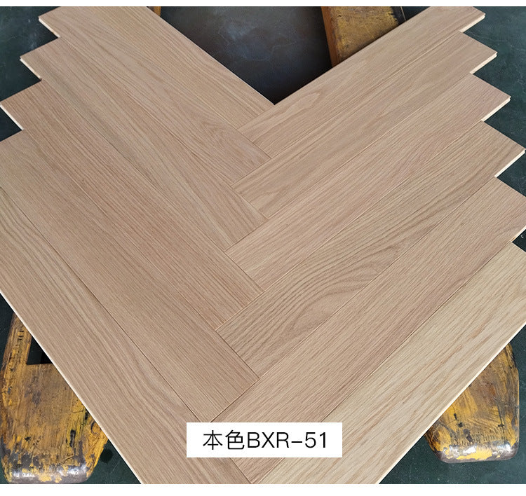 4.0mm Oak Double Layer Veneer AB Grade European Rubber Three-Layer Herringbone Floor Heating Locking Solid Wood Three-Layer Flooring