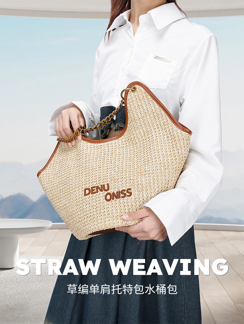 Straw Bag Large Capacity Fashion Women's Bag New Handmade Woven Tote Bag Vacation Style Beach Women's Bag