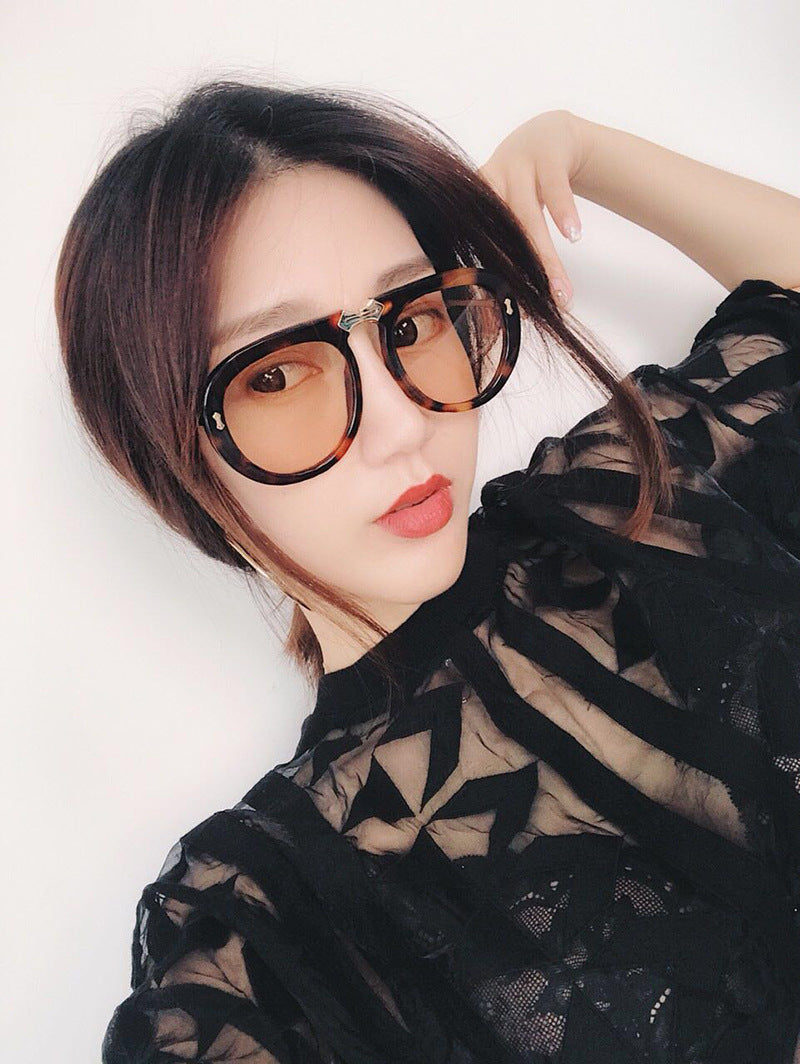 Diamond-Encrusted Foldable Sunglasses for Women Fashionable Internet Celebrity Style Sunglasses Artistic Bare-Faced Glasses Toad Glasses sunglasse