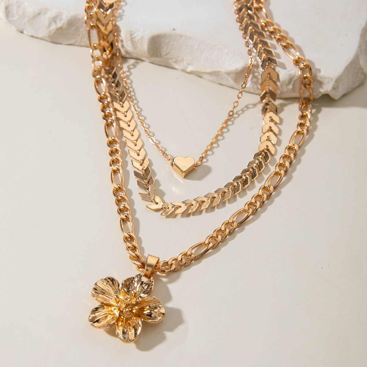 European and American Fashion Collarbone Chain Round Pendant Tassel Multi-layer Stacking Necklace Layered One-word Necklace3Set