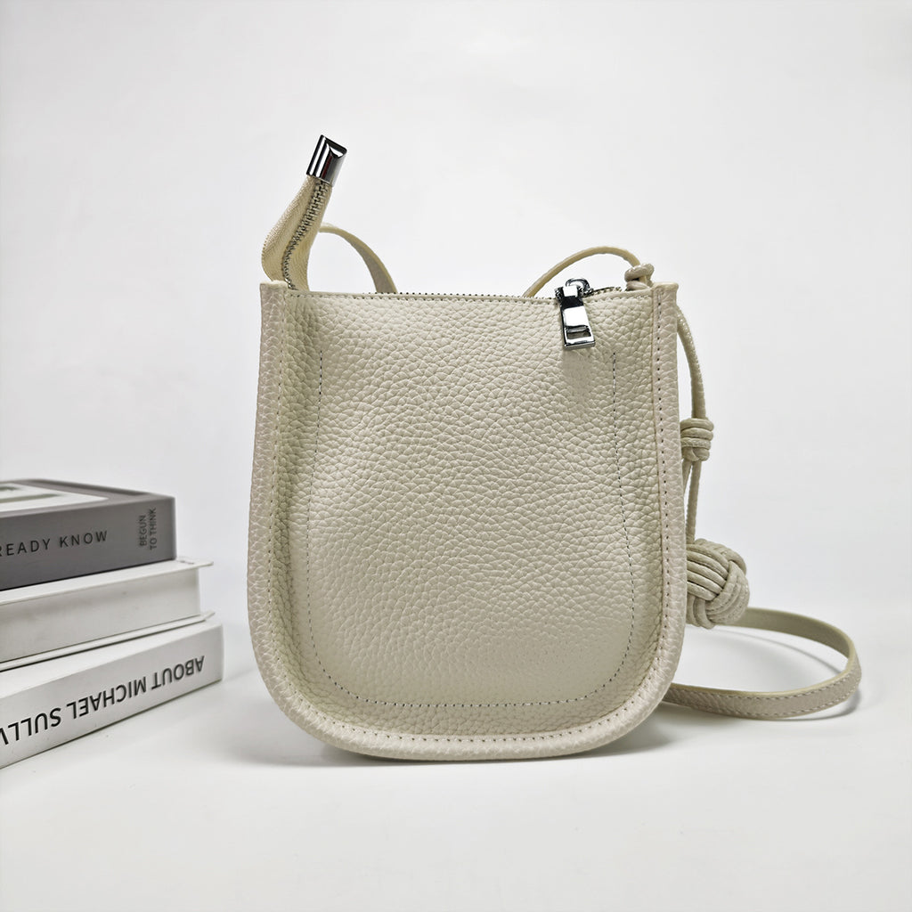 Genuine Leather Small Bucket Bag Trendy Small Bag for Women Fashion Woven Ball Phone Bag Versatile Shoulder Crossbody Bag