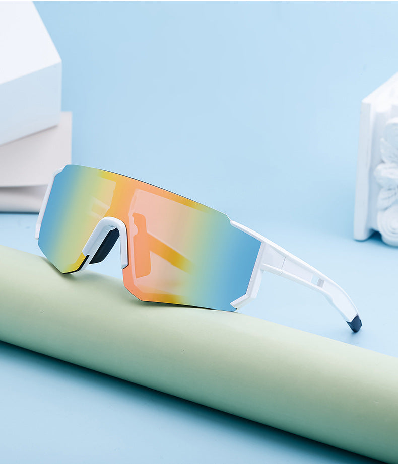 Outdoor Cycling Windproof Sunglasses for Men and Women, European and American Style One-piece Mountaineering Polarized Sunglasses Wholesale sunglasses