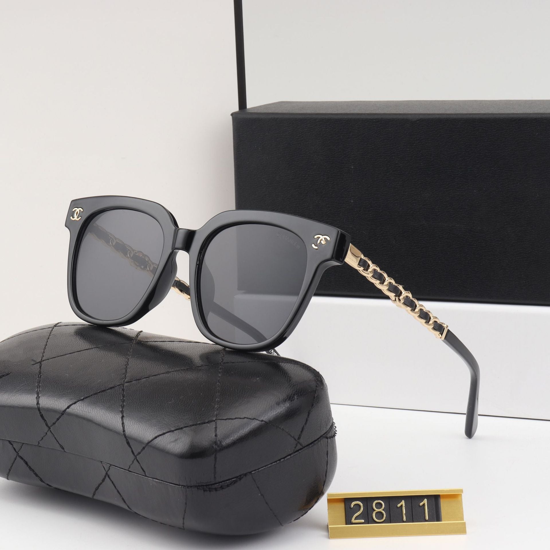 2025New Chanel Style Fashion Sunglasses for Women, Xiaohongshu Trendy Versatile Sunglasses for Men and Women, Outdoor Sunglasses