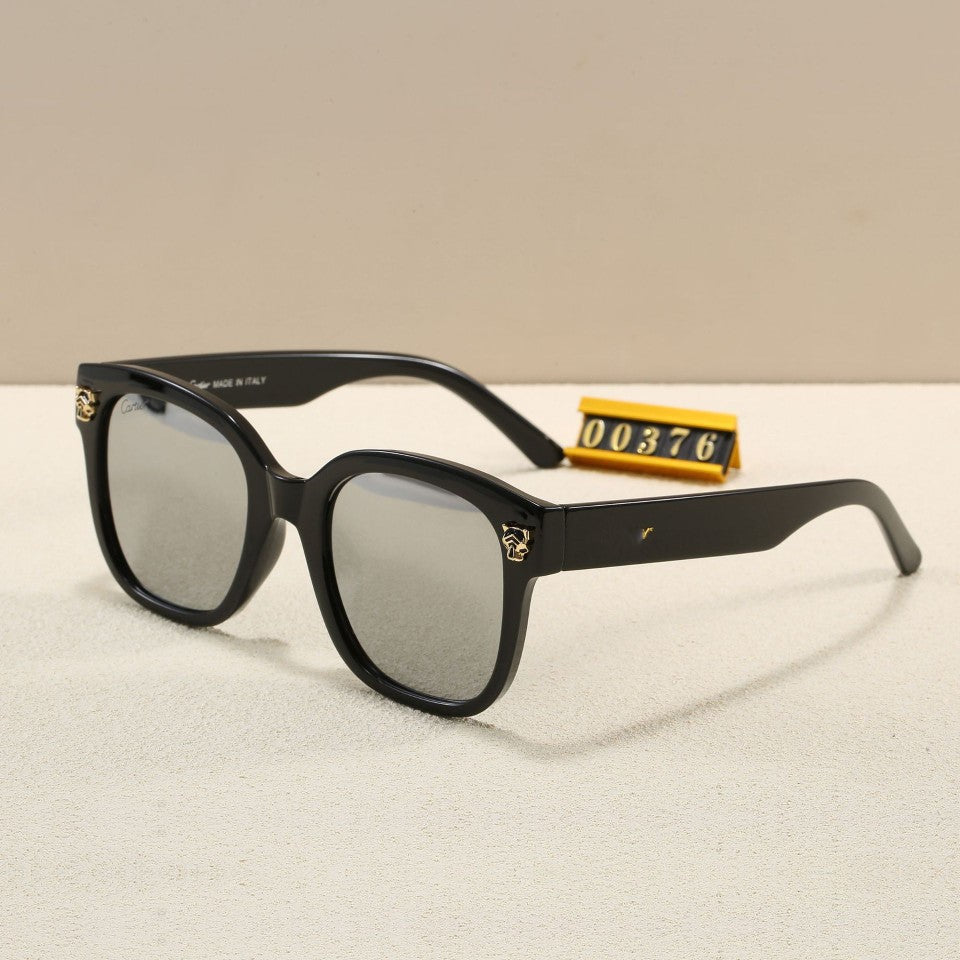 New Small Square Frame Sunglasses for Women ins Internet Celebrity Hot-Selling Item Sun Protection Sunglasses Trendy Street Style Glasses with Strap logo