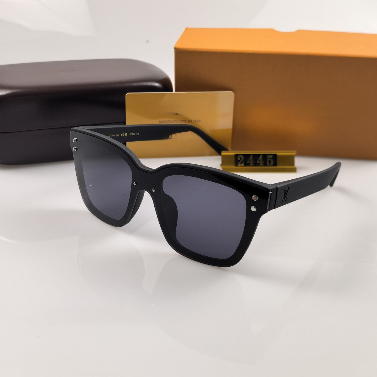 New Fashion Trend Sunglasses Trendy Style Sunglasses Face Slimming Versatile Sunshade Unisex2245