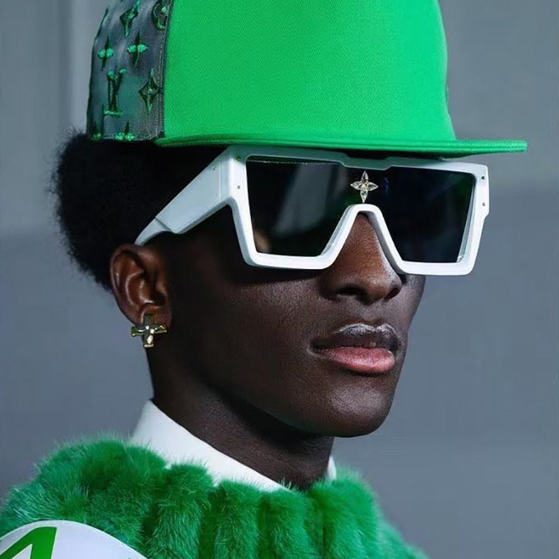 2025European and American 0k Rich Women Large Frame Sunglasses New One-piece Internet Celebrity Sunglasses for Women Trendy sunglasses