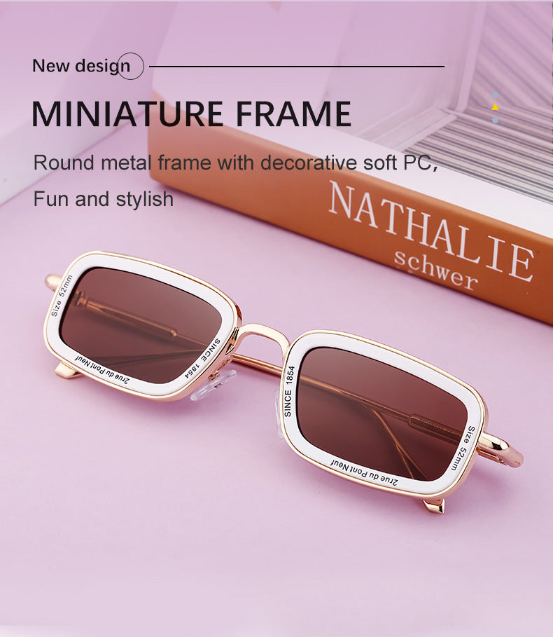 Square Small Frame Sunglasses for Women with Letter Print, Personalized European and American Retro High-End Feel ins Fashion Sunglasses for Women Trendy Glasses