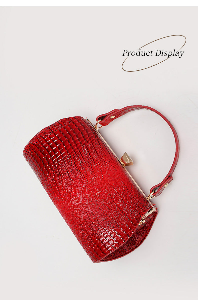 Chain Shoulder Crossbody Small Bag Socialite Party Bag2024New versatile large-capacity clip women's bag