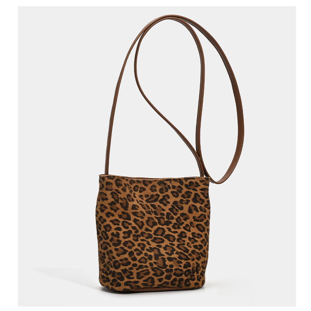 Leopard Print Genuine Leather Bucket Bag Niche Women's Bag Autumn Winter New Versatile High-end Soft Cowhide Single Shoulder Crossbody Bag