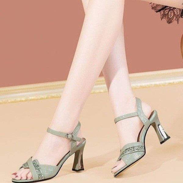 Soft Leather Peep Toe Waterproof Platform High Heel Sandals for Women Summer Chunky Heel2025New Fashion Sequin Strap Fashion Women's Shoes