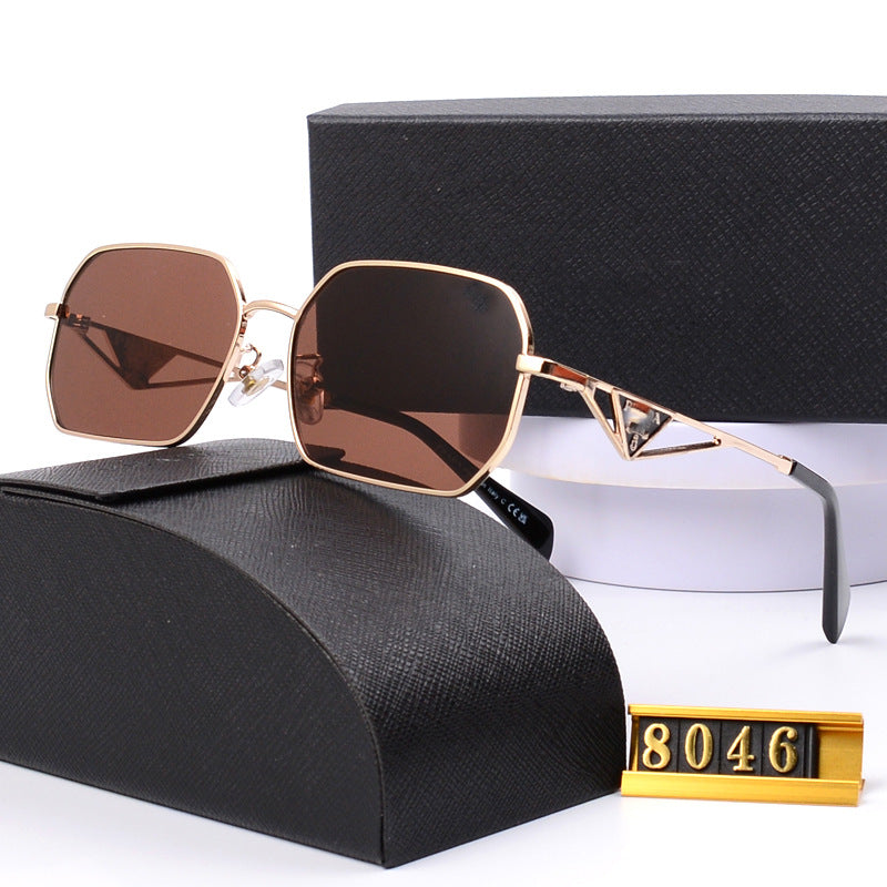 New Metal Sunglasses for Men and Women Classic Elegant Versatile Sunglasses Travel UV Protection Double Bridge Sunglasses Hot