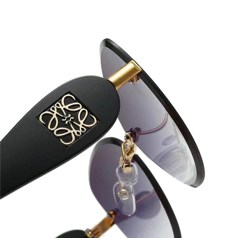 Cyberpunk Triangle Cat Eye Flat Glasses for Women Trendy High-End Round Face Slimming Hip-Hop Letter Disco Sunglasses