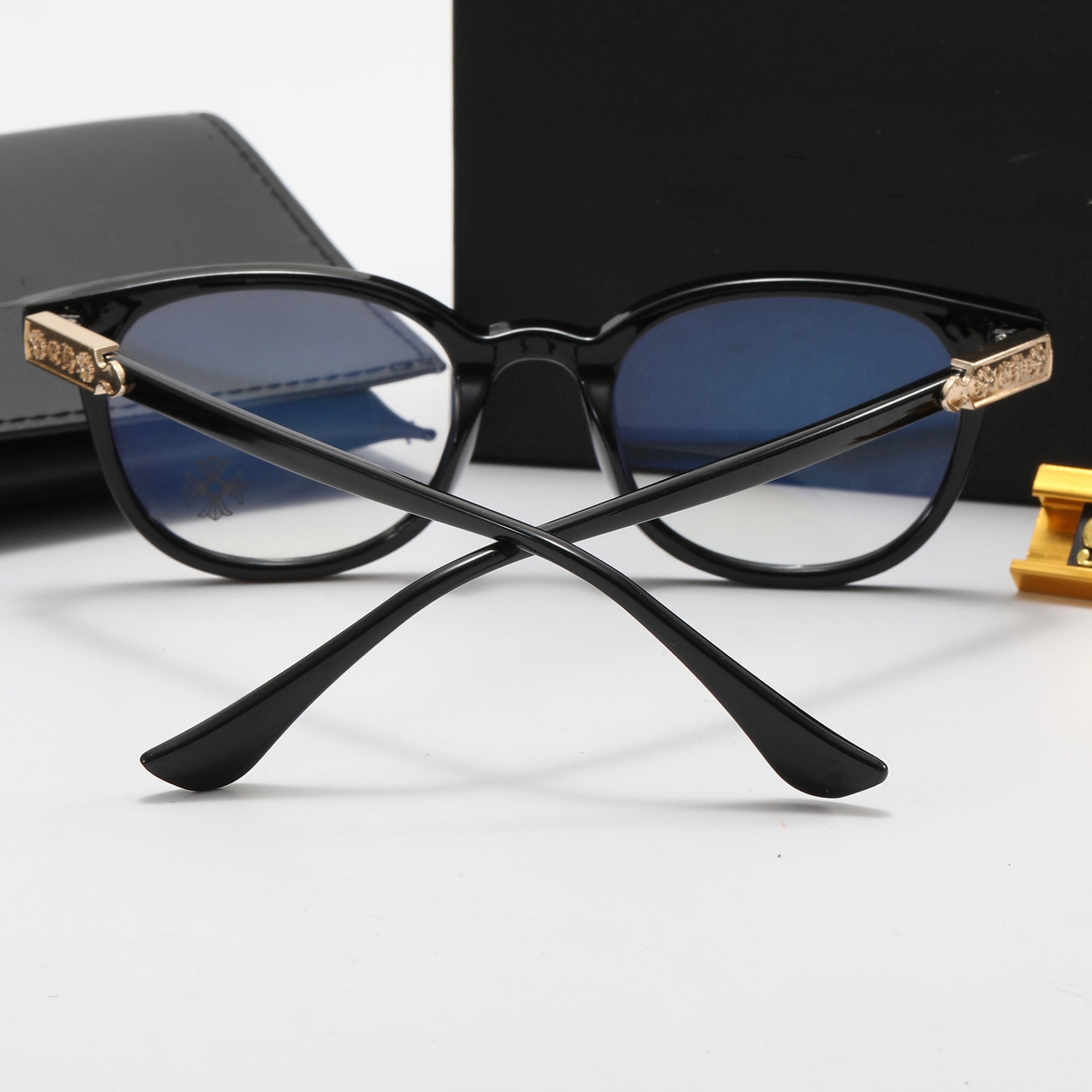 New style sunglasses for men and women with square frames9037Flat Mirror Classic Outdoor Travel Fashion Optical Glasses