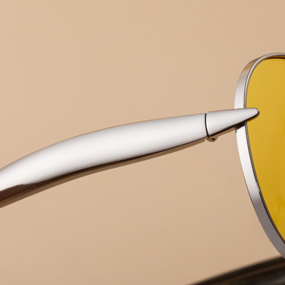 Toad-shaped Metal Sunglasses2025New Retro Plain Sunglasses High-End Feel Women Street Style Trendy Sunglasses