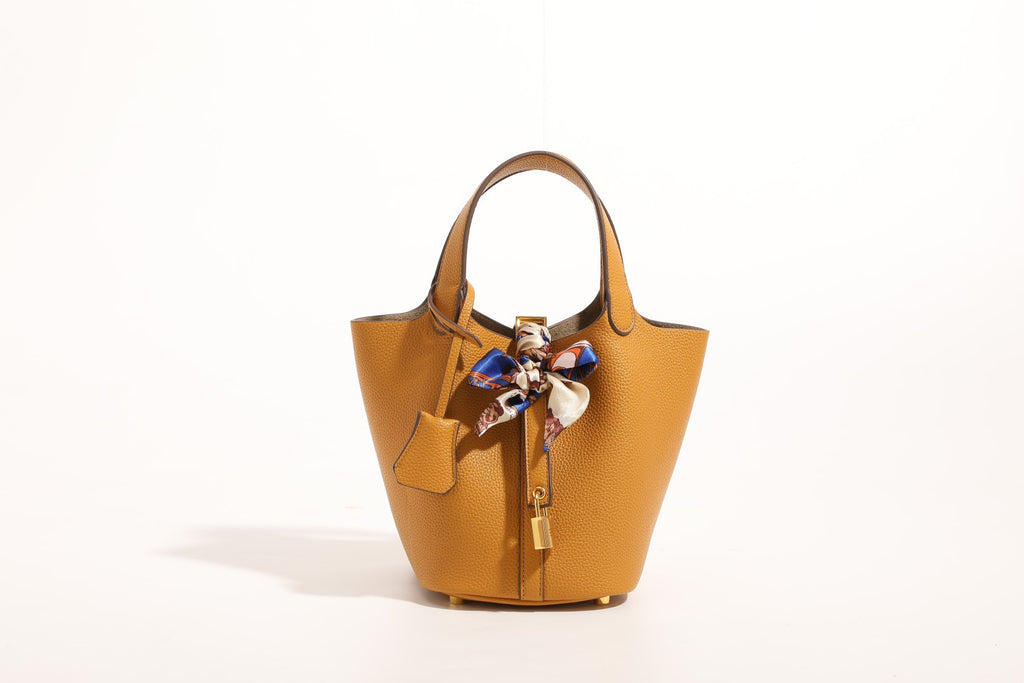 European and American Large Capacity Handbag Classic Fashion Women's Bag Niche Versatile Trendy Lychee Pattern Basket Shoulder Crossbody Bag