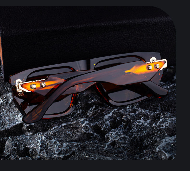 2025New Fashion Square Frame Sunglasses for Men, High-End Personality Outdoor Trend Driving Sun Protection Sunglasses for Men