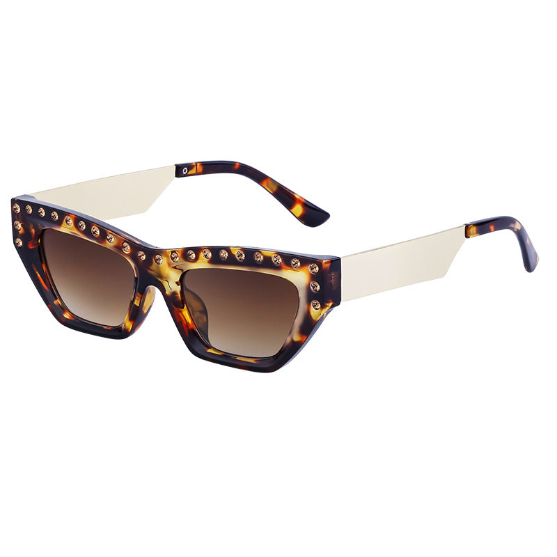 New Fashion Cat Eye Sunglasses for Women Trendy High-end Rhinestone Sunglasses Wholesale sunglasses