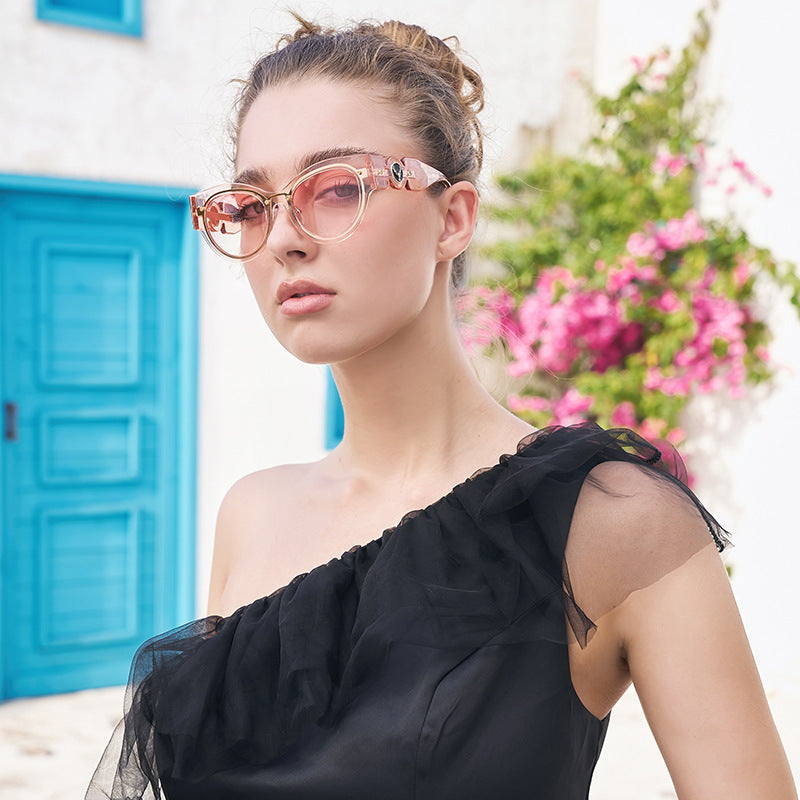 European and American Style Cat Eye Sunglasses for Women with High-end Feel ins Steampunk Frameless Sunglasses for Women Wholesale