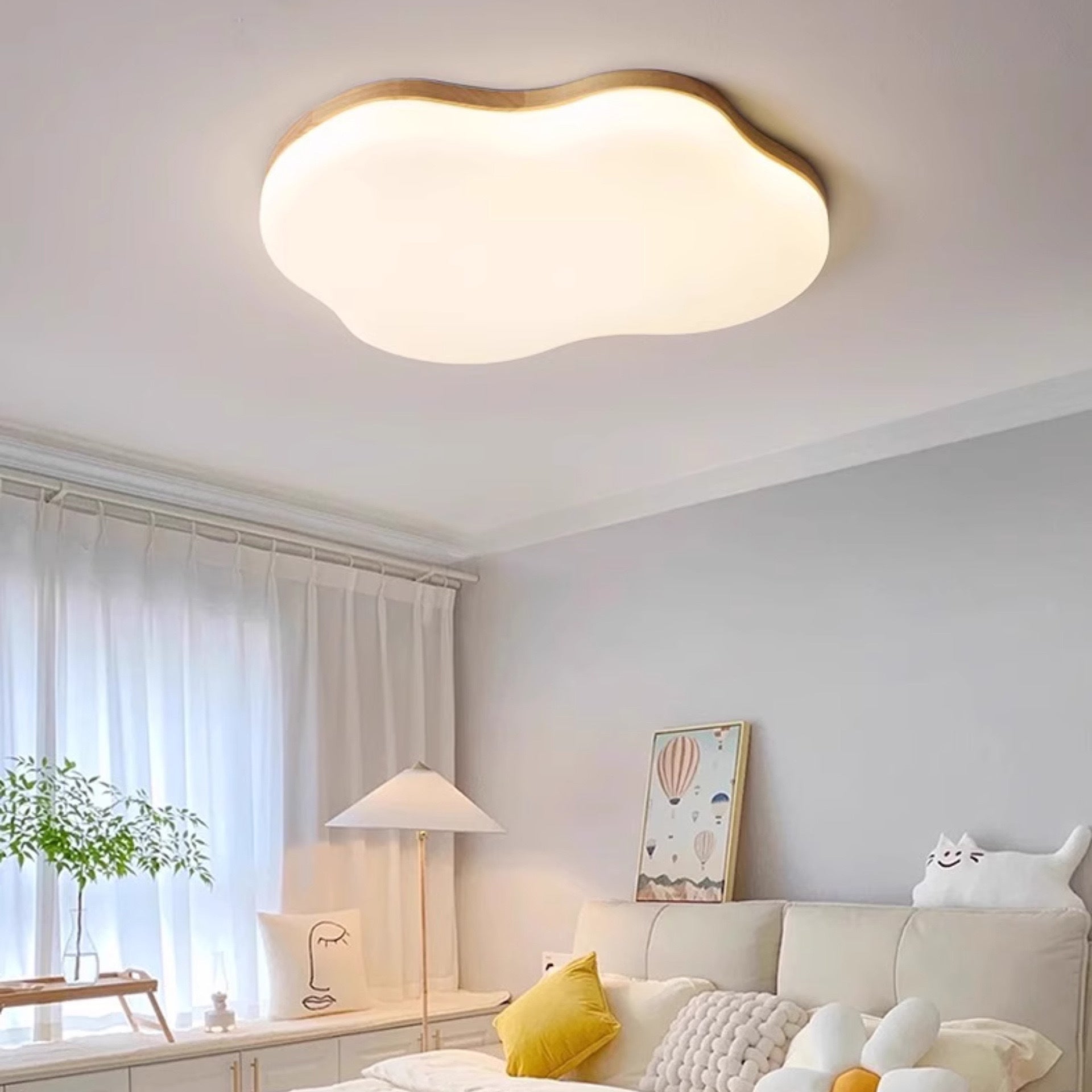 Natural Wood Cream Style Living Room Lamp2025New Stylish Internet Celebrity Cloud Full Spectrum Eye Protection Ceiling Light Zhongshan Lighting