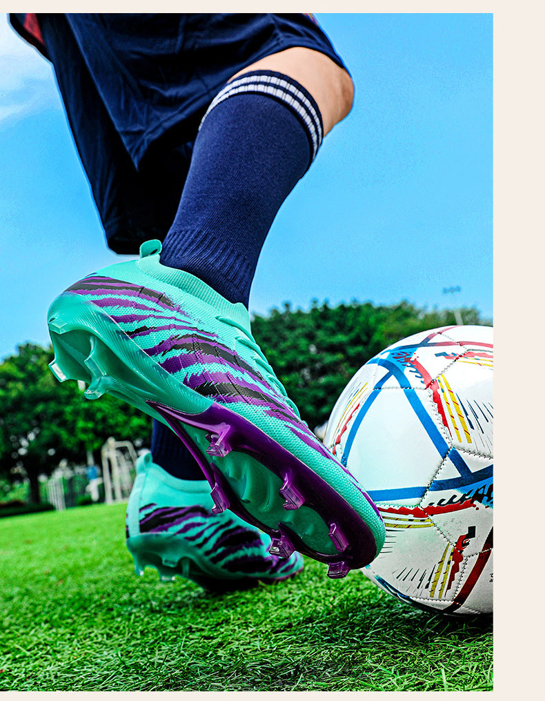 Large Size Authentic Low-Top Soccer Shoes New Wholesale Men's Training Shoes Student Soccer Shoes Spike Shoes Women's