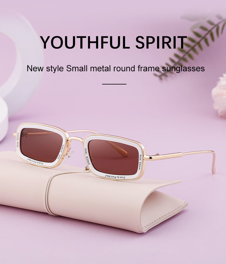 Square Small Frame Sunglasses for Women with Letter Print, Personalized European and American Retro High-End Feel ins Fashion Sunglasses for Women Trendy Glasses