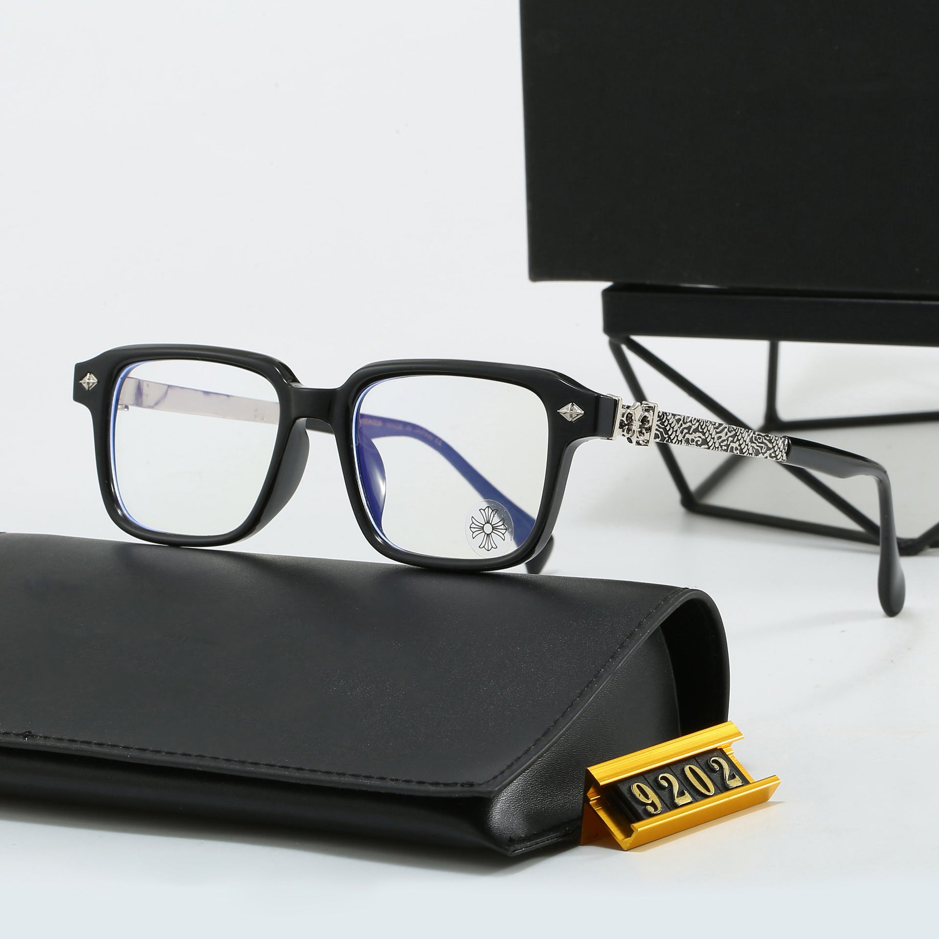 New European and American Hot-Selling Kroha High-End Flat Glasses Designer Eyewear Unisex Driving Street Photography9202