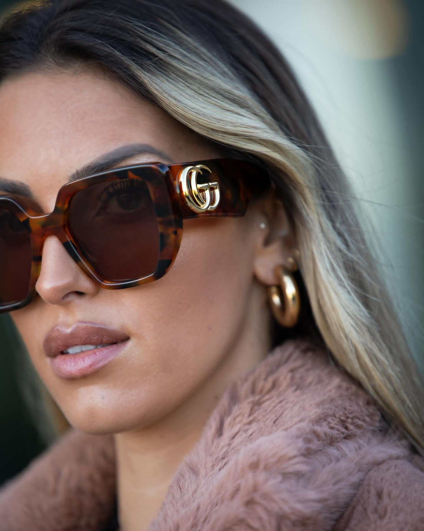 G Home Sunglasses European and American Style ins Xiaohongshu Celebrity Style Sunglasses Square Frame Color Block Legs Unisex GG6040