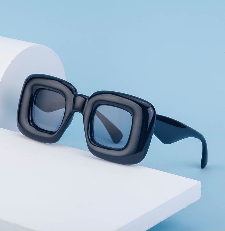 European and American Style Square Frame Sunglasses for Women Fashionable Quirky Sunglasses for Men Wholesale