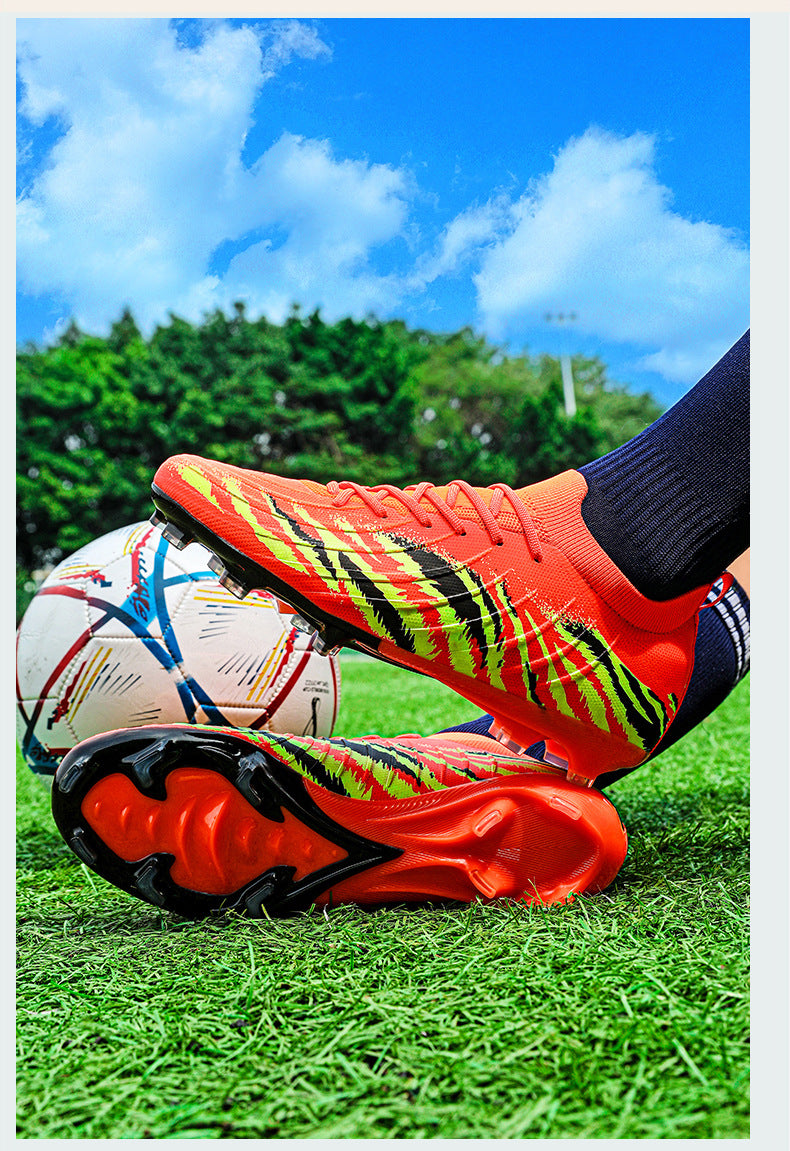 Large Size Authentic Low-Top Soccer Shoes New Wholesale Men's Training Shoes Student Soccer Shoes Spike Shoes Women's