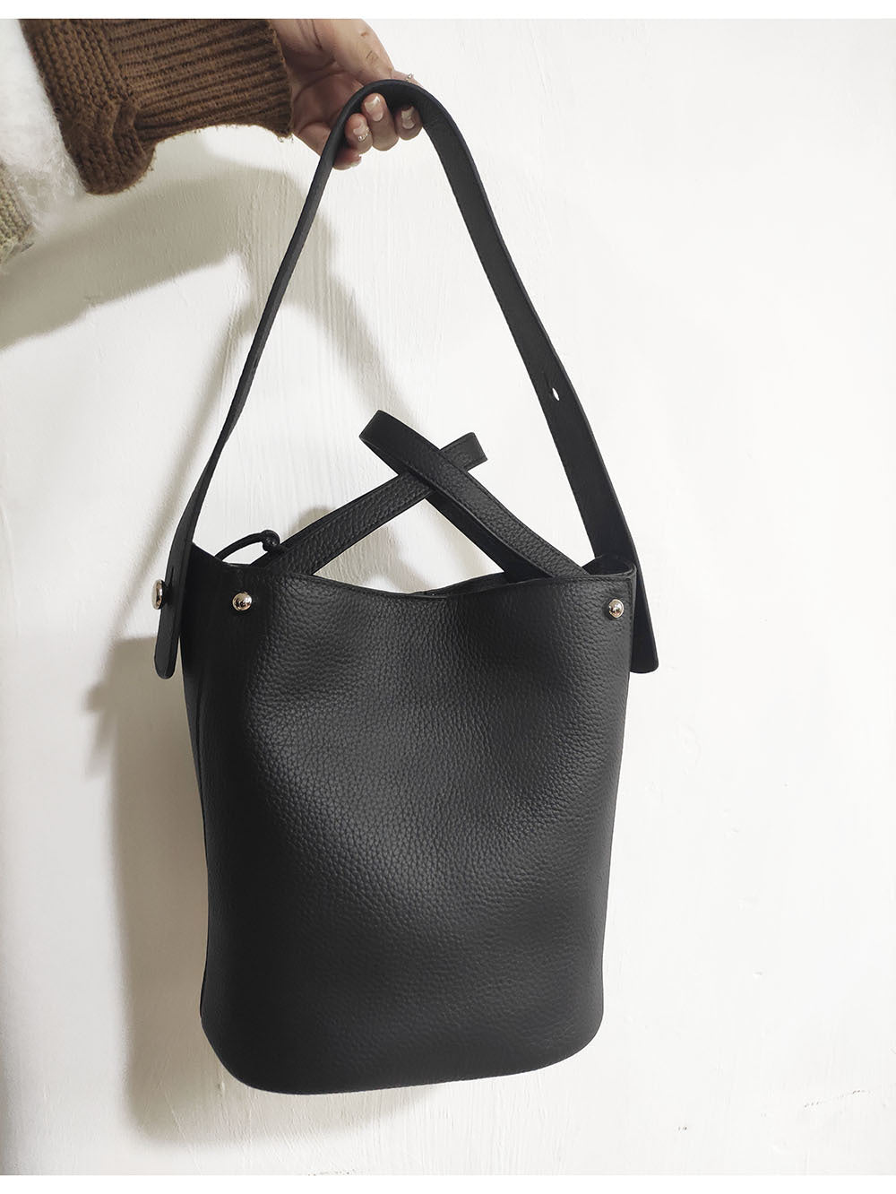 Guangzhou Genuine Leather Women's Bag Large Capacity Tote Bag Top Layer Cowhide Bucket Bag Handheld Shoulder Crossbody Bag Trendy